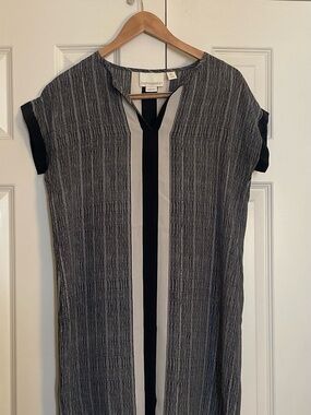 Cynthia Rowley Black and Light Gray Striped Silk Shift